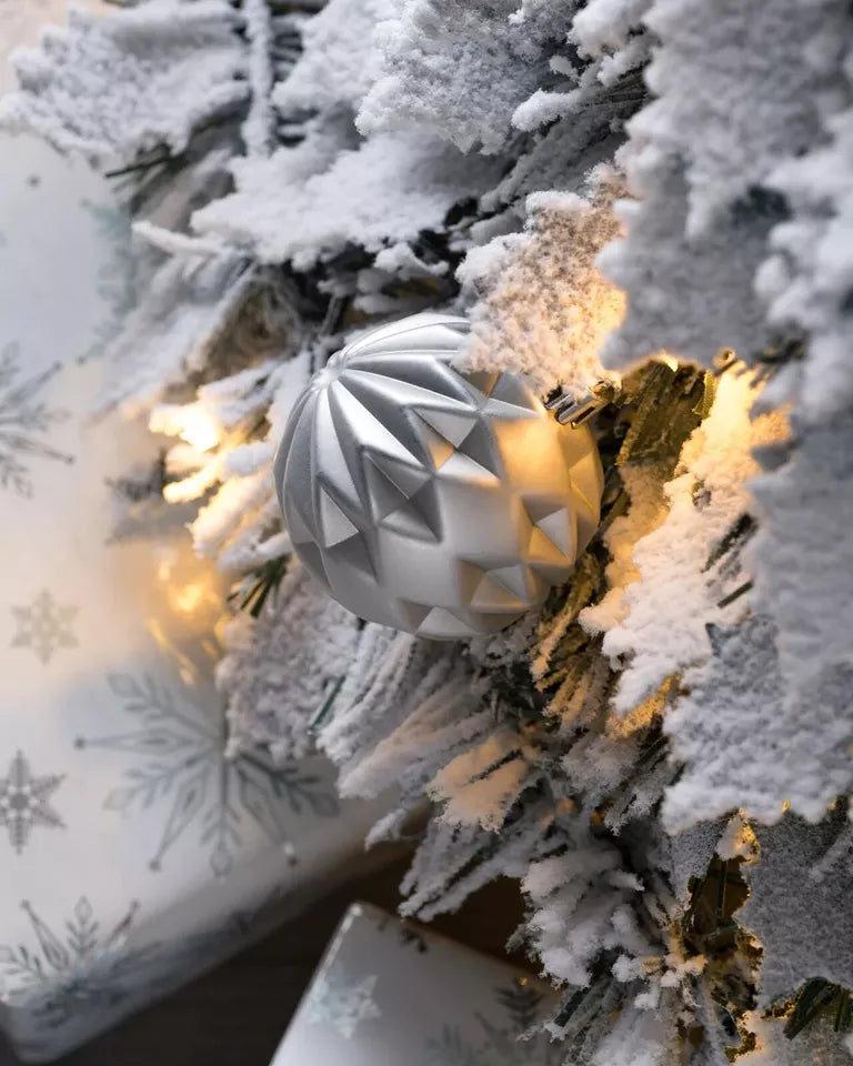 6 ft Pop Up Pre-Decorated Christmas Tree White