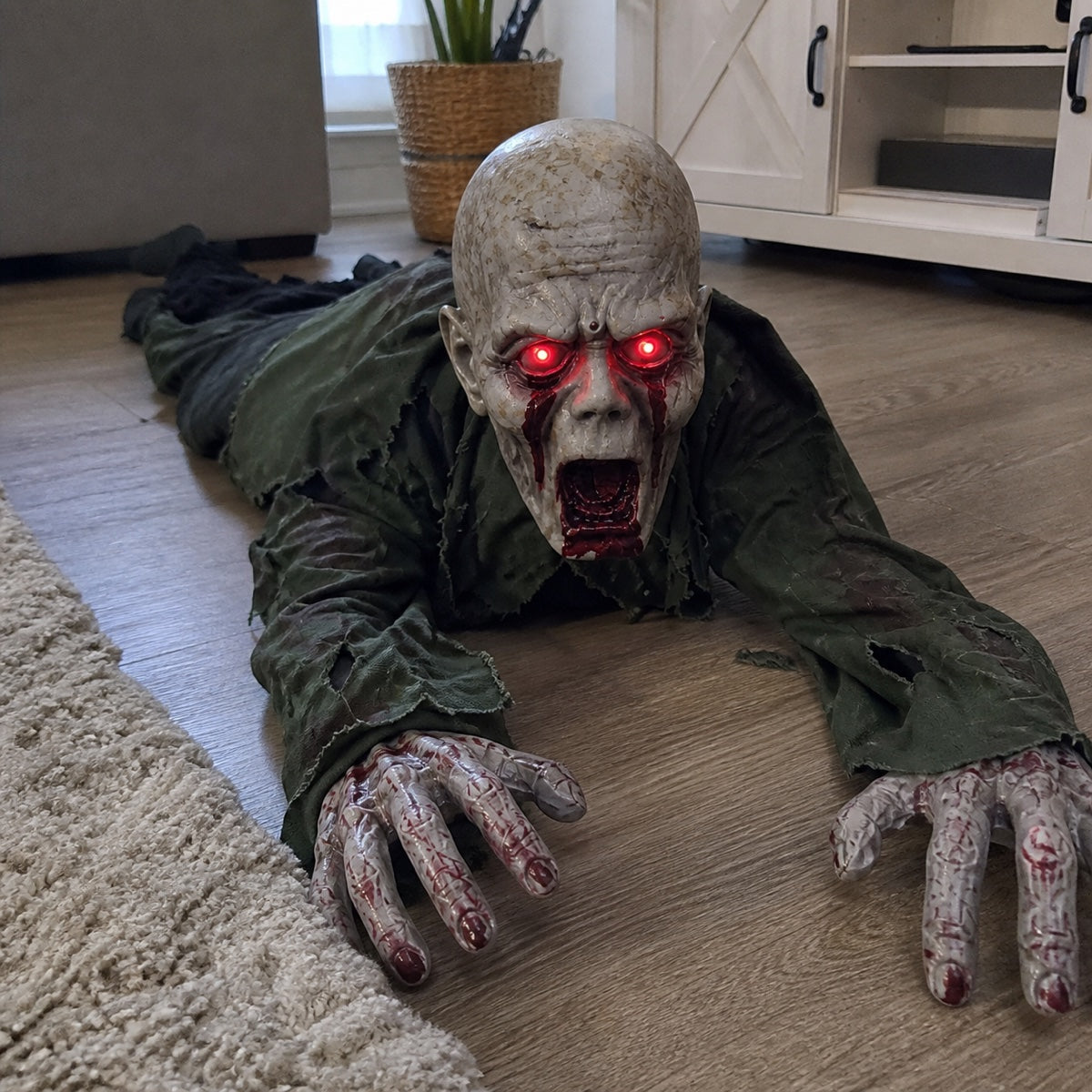 Creepy Crawling Halloween Prop – Motion Activated Zombie